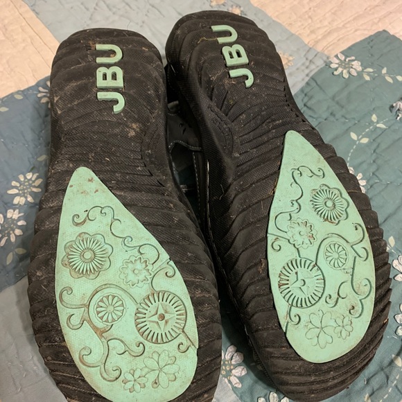 JBU Shoes | Jbu Mary Janes Memory Foam Size 9 | Poshmark